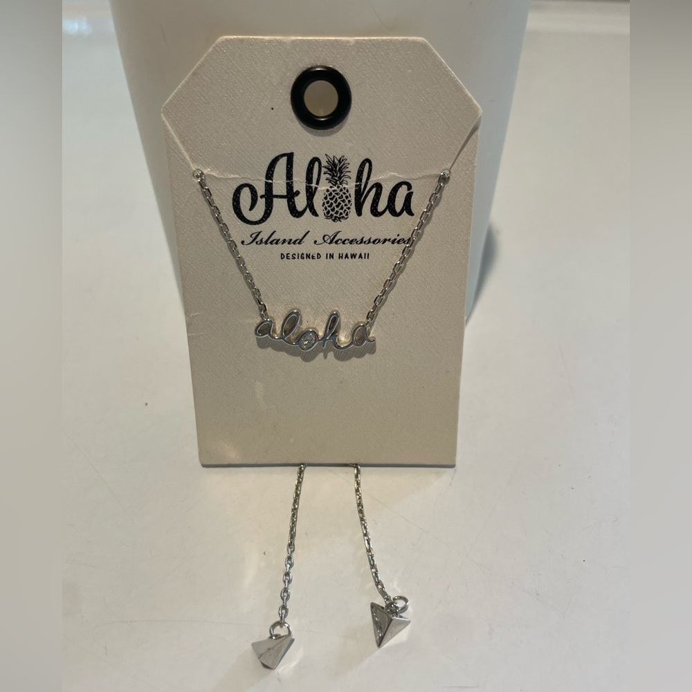 Adjustable Aloha Script Silver Bracelet with Bling in the “o” - Picture 3 of 6